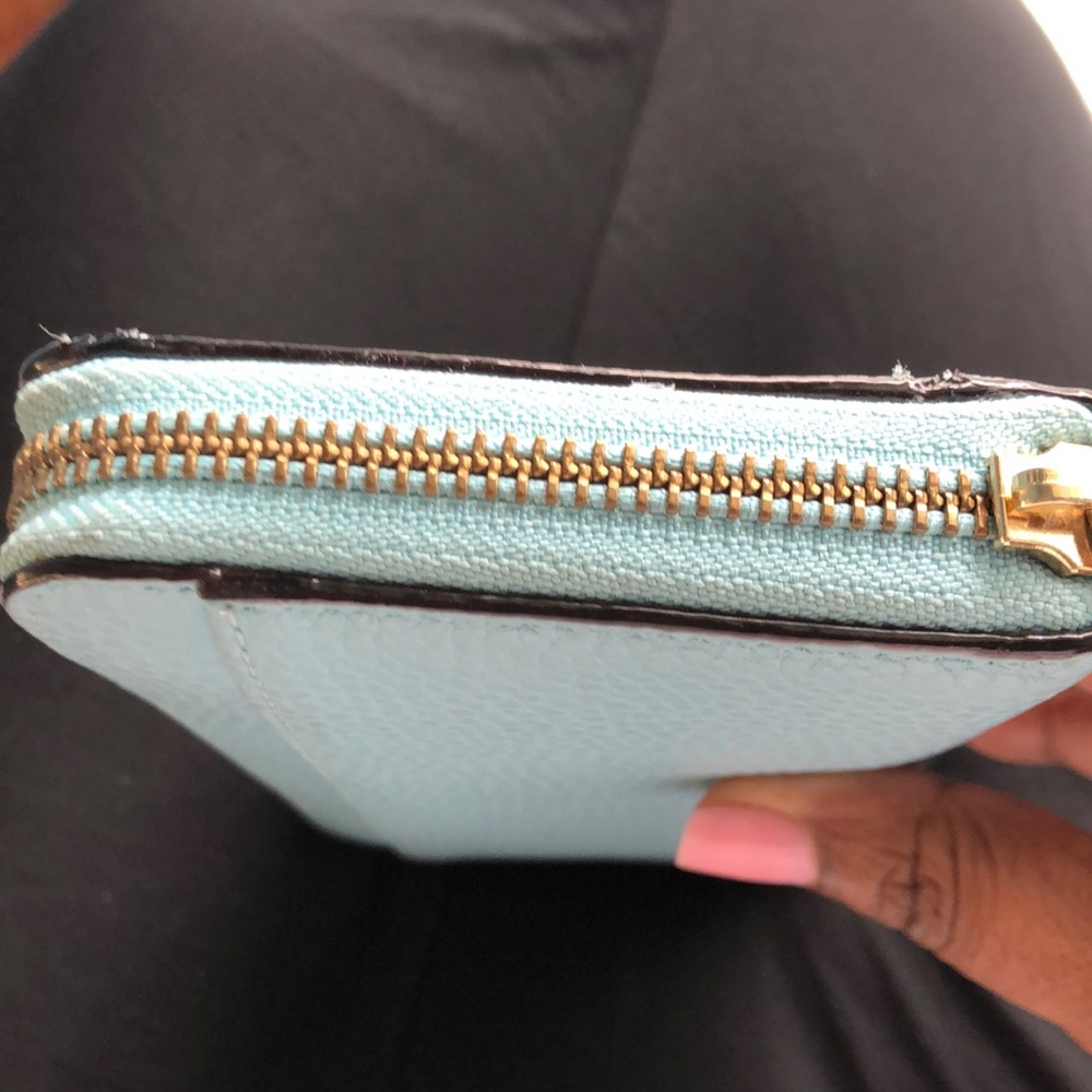 Kate Spade ♠️ Blue leather wallet - Picture 7 of 8